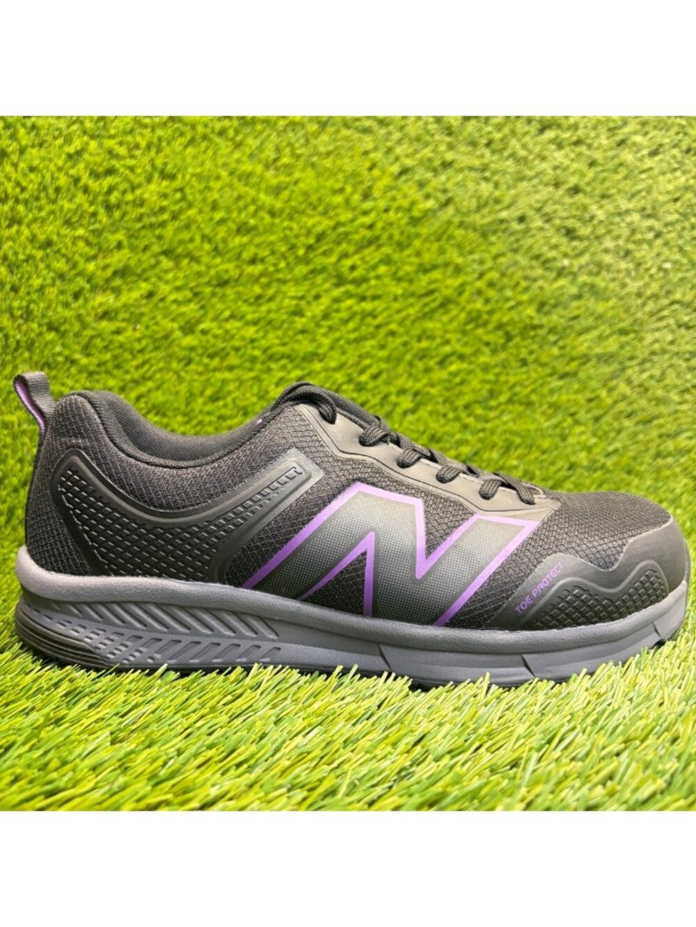 New Balance Evolve Womens Size 9.5 Black Purple Alloy Toe Safety Work Shoes
